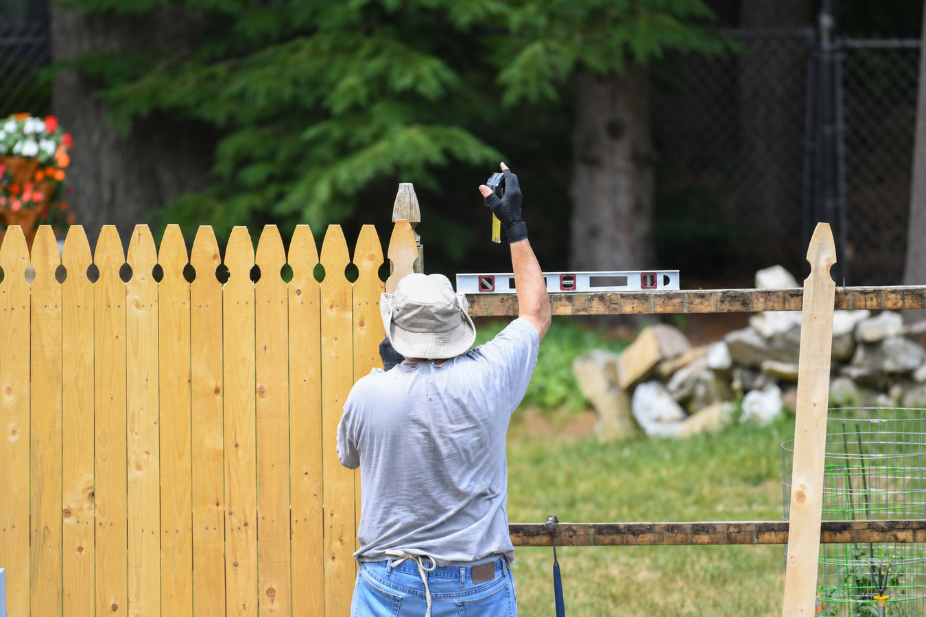 Fence repair